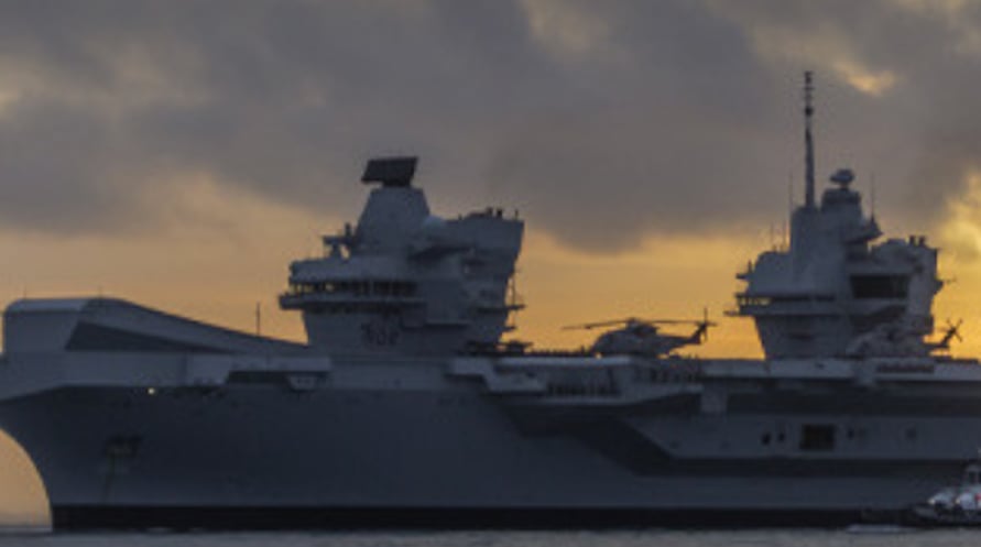 Command: Showcase Queen Elizabeth